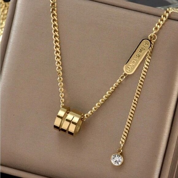 Gold Plated Stainless Steel Three Ring Rhinestone Lariat Chain Necklace - Picture 1 of 3